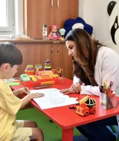 Otizmli Yıldız'a eğitim desteği