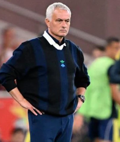 Fenerbahçe'de Mourinho ile yollar ayrıldı!