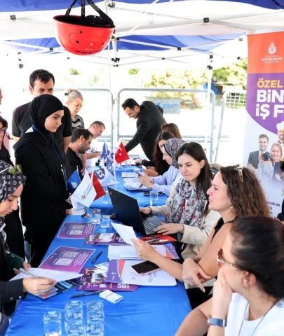 İşçi ve işveren Küçükçekmece'de buluştu!