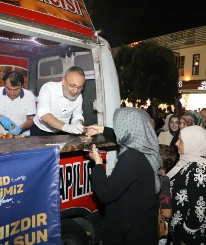Eyüpsultan'da kandil huzuru