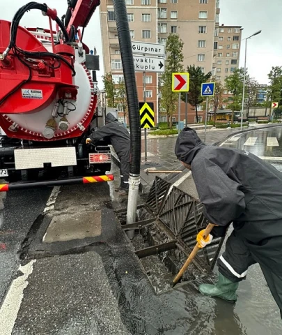 Beylikdüzü'nde yağmur alarmı