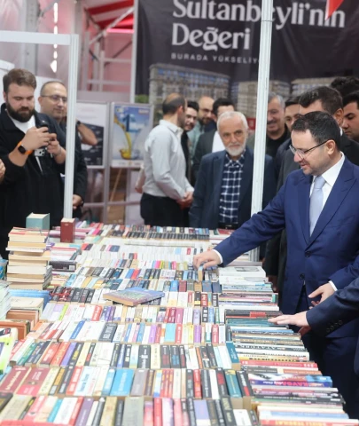 Sultanbeyli Kitap Fuarı final yaptı