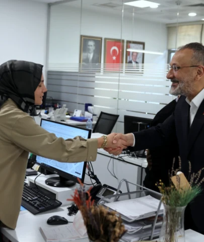 Eyüpsultan Belediye Başkanı Dr. Mithat Bülent Özmen'den ramazan ziyareti