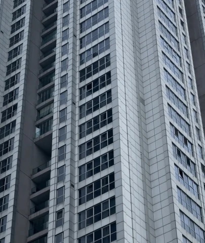 30. kattan düşen çocuk feci şekilde hayatını kaybetti