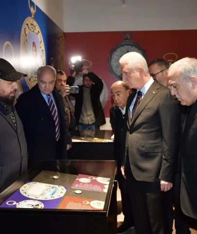 Fatih'te sanata açılan bir kapı