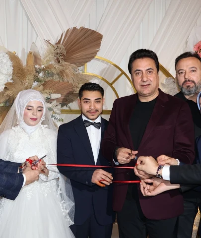 Bir yastıkta kocayın