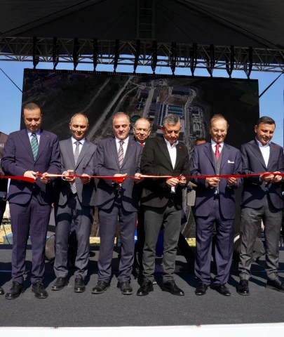 Umut ve hizmet burada