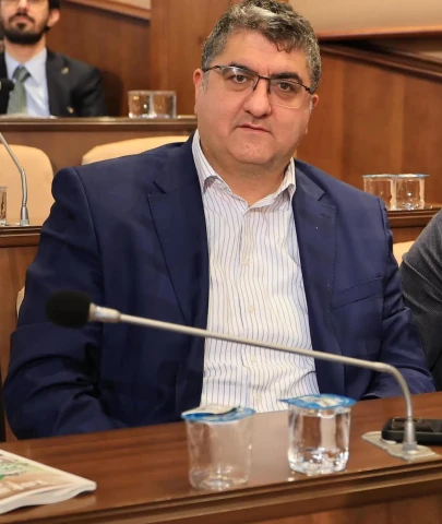 Kayyum efendi gidince açacağız