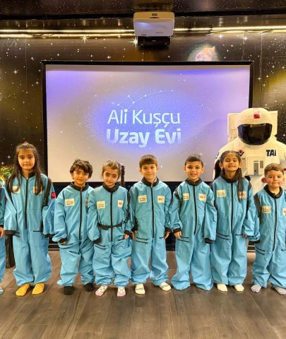 Esenlerli minikler uzaya çıktı!