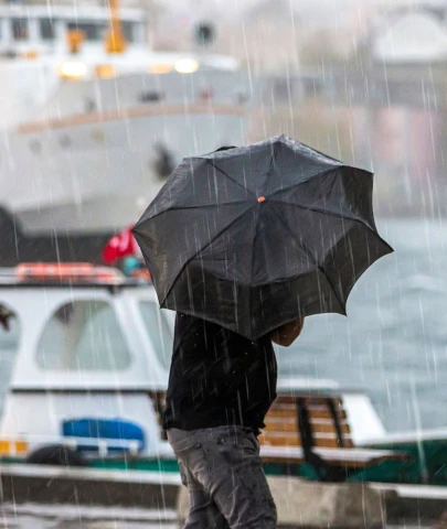 İstanbul yağmur altında