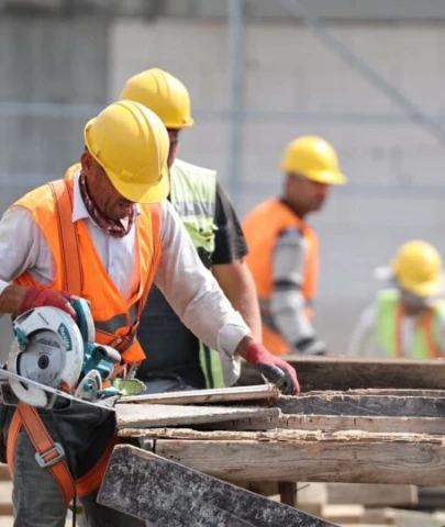 Esenler'de pazar günü inşaata izin yok