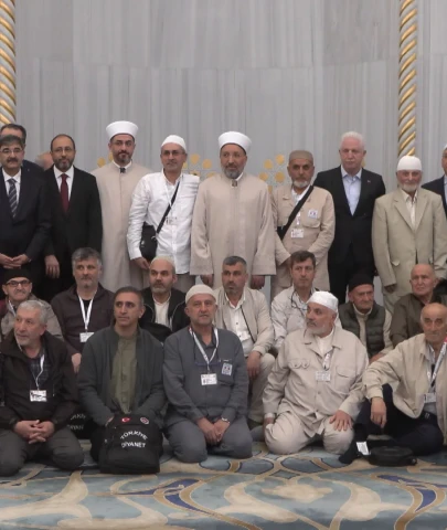 Hacı olmak için yola çıktılar