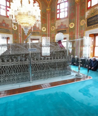 Fatih Sultan Mehmet, vefatının 545'inci yılında kabri başında anıldı