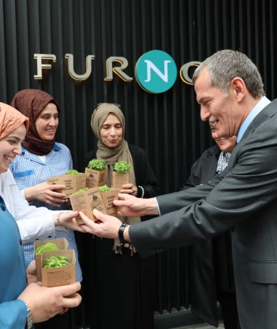 Fesleğen zamanı geldi çattı
