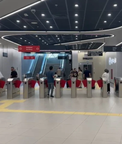 Gayrettepe-İstanbul Havalimanı-Halkalı Metrosu, rekor kırdı: 1 günde 53 bin yolcu!