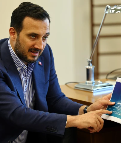 AK Parti'nin "İstanbul Beklemez" kampanyası