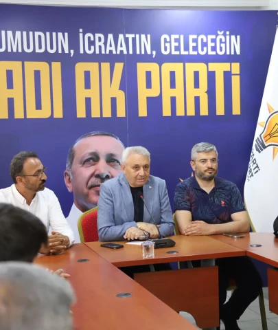 AK Partili Yetkililerin Girişimleriyle Esenyurt'taki Pazarcı Esnafının Sorunları Çözüme Kavuştu