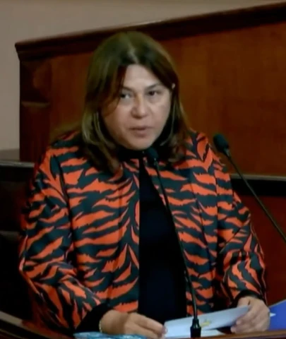 Hatice Bozdağ: “Türkoba’da 6 Yıldır Bekleyen İmar Kararları Neden Uygulanmadı?”