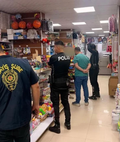 İstanbul'da havai fişek, meşale, patlayıcı ve yanıcı madde satışı yasaklandı