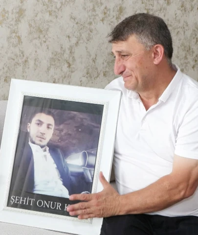 Evlatsız yaşanır vatansız yaşanmaz