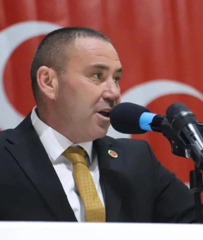 Alparslan Erdoğan yeniden MHP Esenyurt İlçe Başkanı seçildi