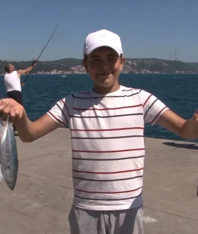 Sarıyer'de palamut bolluğu