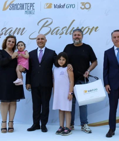 SANCAKTEPE’DE 312 KONUT TESLİM EDİLDİ
