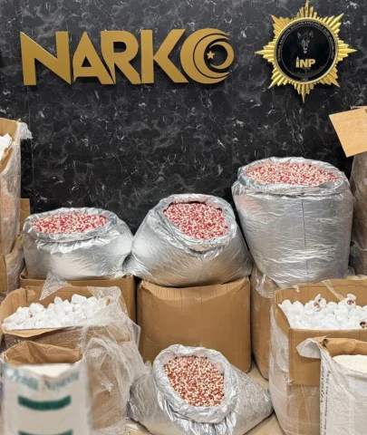 İstanbul’da uyuşturucu operasyonu: 11 gözaltı