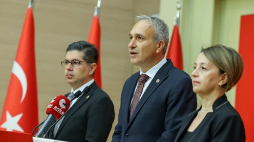 "Yalancılar ikiyüzlüler!"