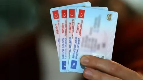 Bu hız sınırını aşanın 90 gün ehliyeti gidecek!