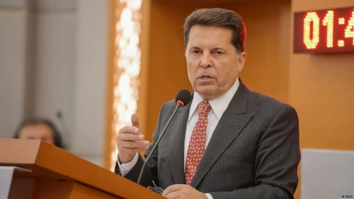 Ahmet Özer'e tahliye kararı