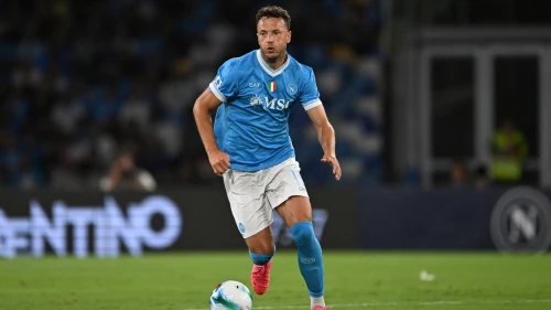 3 büyüklerin 2'si peşinde!