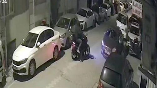 Esenyurt'ta saniyeler içinde hırsızlık yaptılar!