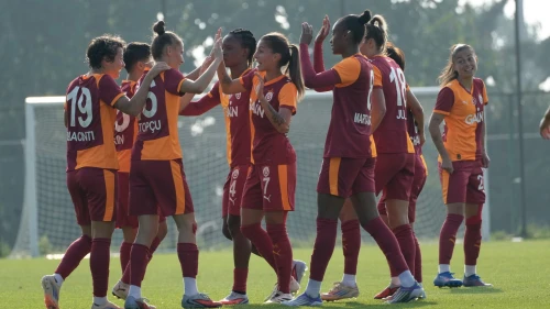 Kadın futbol derbisinde zafer Galatasaray'ın