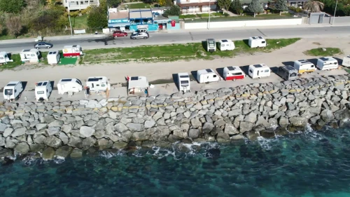 Beylikdüzü'nde sahil şeridi karavan parkına döndü!