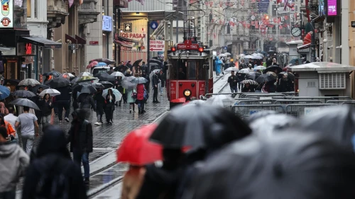 AKOM saat vererek uyardı! İstanbul'a sağanak yağış geliyor!