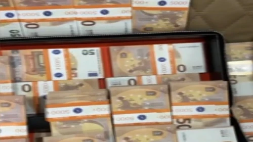 Esenyurt'ta sahte 150 bin euro ele geçirildi