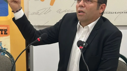 Gazeteci-Yazar Mehmet Mert TÜYAP'ta okuyucularıyla buluştu