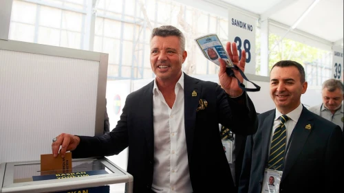 Fenerbahçe 'Olağanüstü Seçimli Genel Kurul' kararı aldı