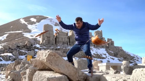 Ünlü türkücüye soruşturma şoku!