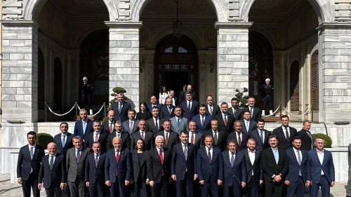 Deprem zirvesi