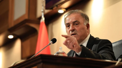 İBB Meclisi'nde PKK'nın kendini feshetmesi müzakere edildi
