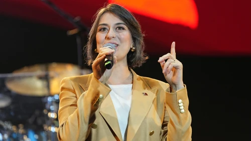 Gençlerimizi sindiremezler!