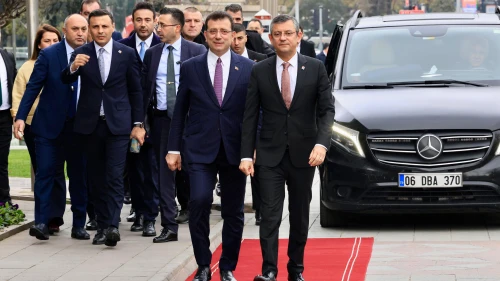 İmamoğlu ile kardeşten ileriyiz!