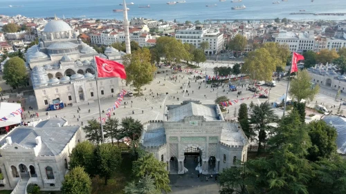 Beyazıt yine eskisi gibi