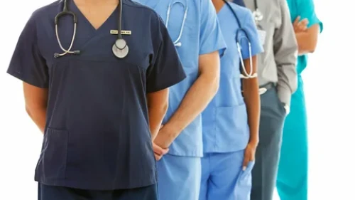 İstanbul'da kurban bayramında 83 bin 901 sağlık personeli görev yapacak