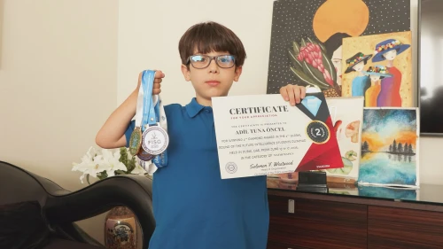 Bu çocuk bir dahi!