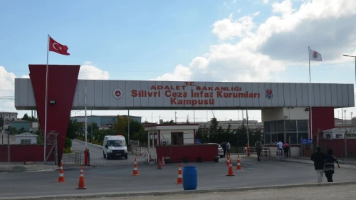 İBB operasyonlarında tutuklananlar 9 farklı şehre dağıtıldılar
