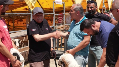 Kurban Bayramına 2 gün kala hayvan pazarlarında hareketlilik devam ediyor