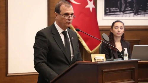 Büyükçekmece'de yeni başkan Hakan Çebi